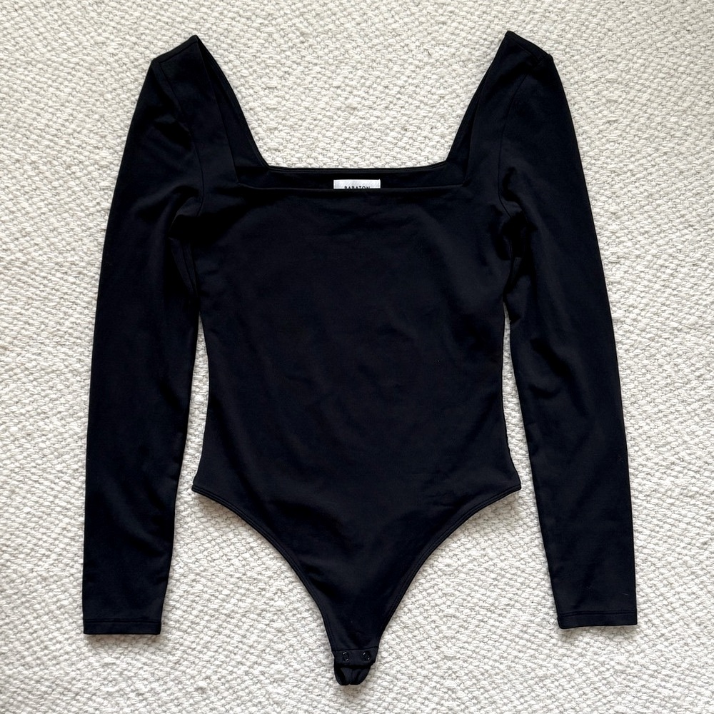 Aritzia contour square neck long sleeve bodysuit, black, size: medium